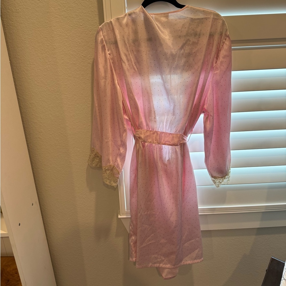 XL Jacklyn Smith Vintage Pink Lace Trim Robe - Picture 2 of 2